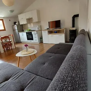 https://apartment-alex-pula.in-istria.net