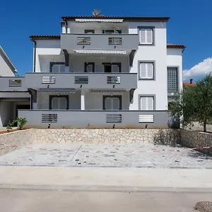 Appartamento Lacic, Krk Town